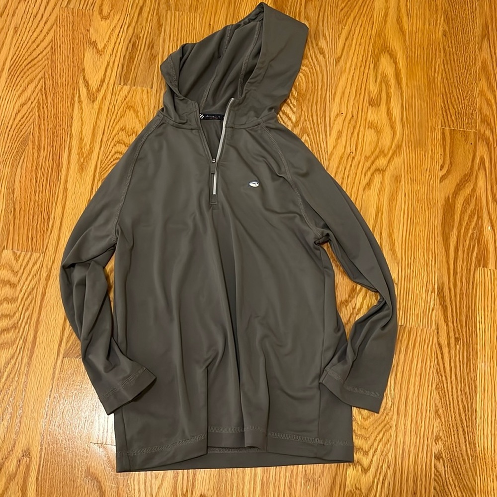 Gray southern tide boys hoodie, small, smoke free, pet free home.